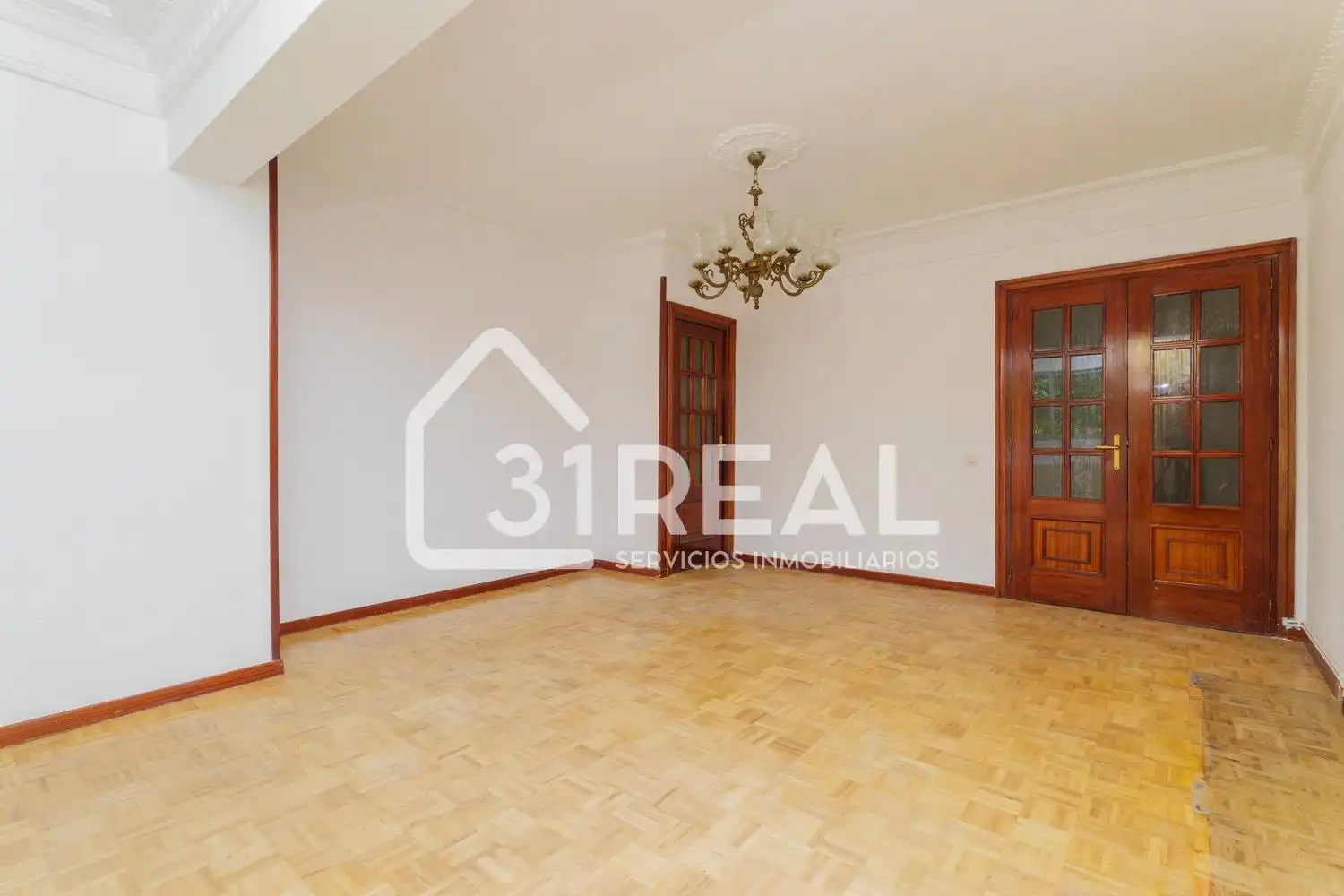 Sala de estar de Piso en venta en Madrid con Calefacción, Jardín privado y Parquet