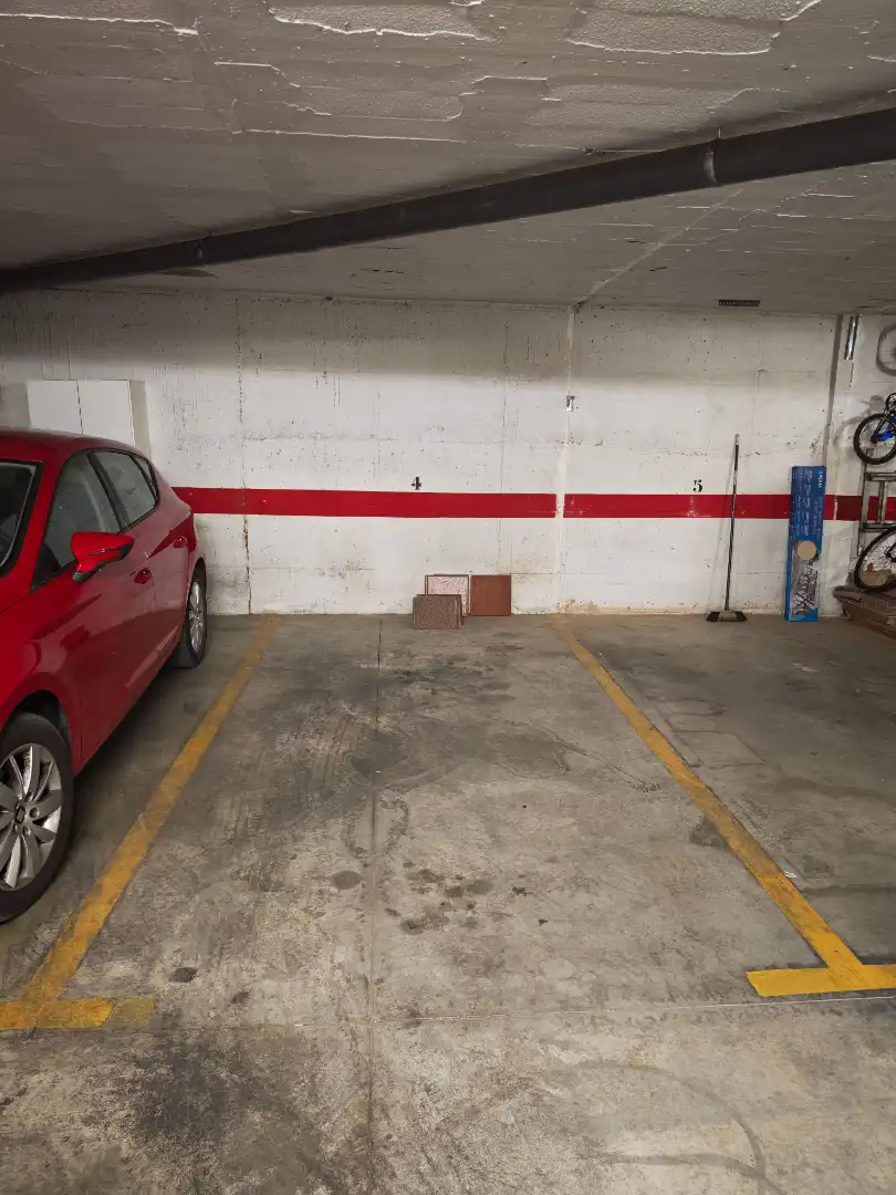 Parkplatz von Wohnung zum Verkauf in Alhaurín de la Torre mit Klimaanlage, Heizung und Internet