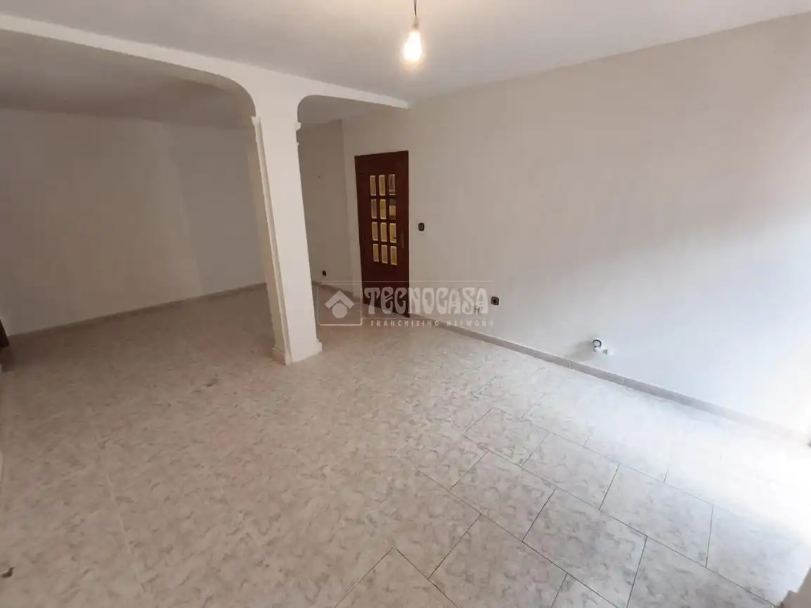 Flat for sale in Casco Antiguo