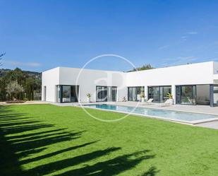 Vista exterior de Casa o xalet de lloguer en Bunyola amb Aire condicionat, Calefacció i Jardí privat