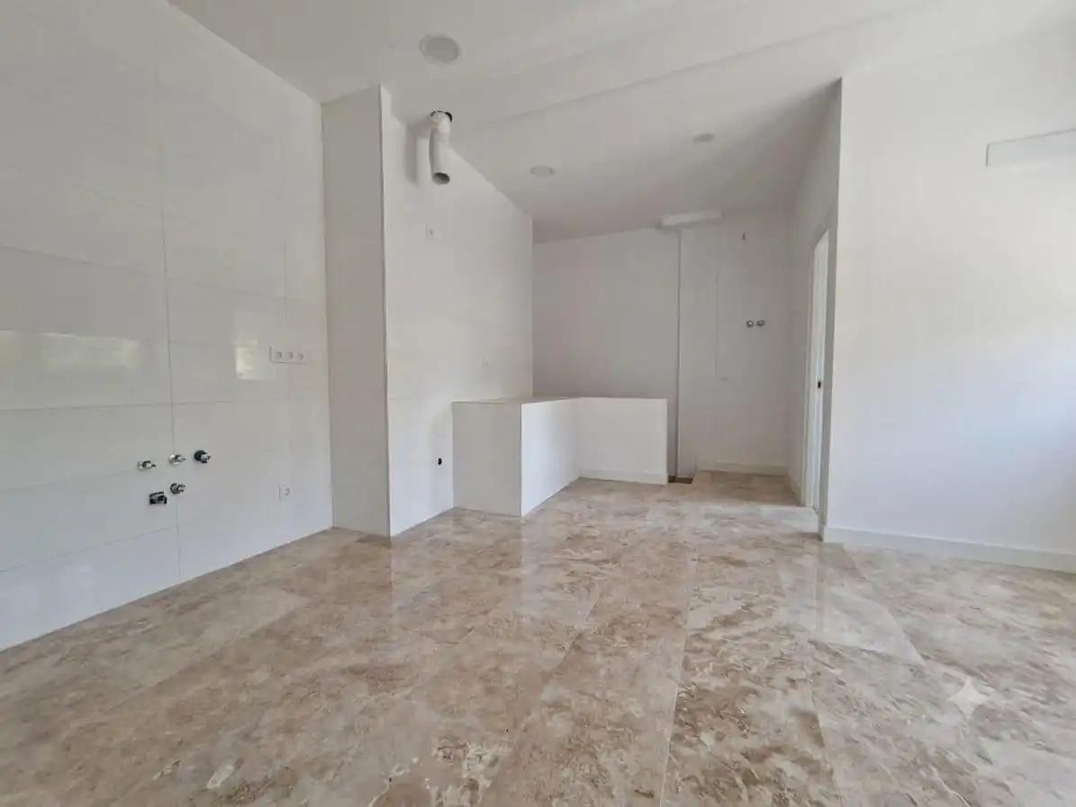 Habitatge amb ascensor en venda a Avenida Toreros 19, imagen 4