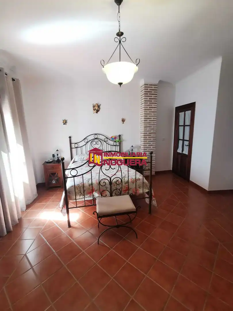Dormitori de Casa o xalet en venda en Écija amb Aire condicionat, Terrassa i Traster