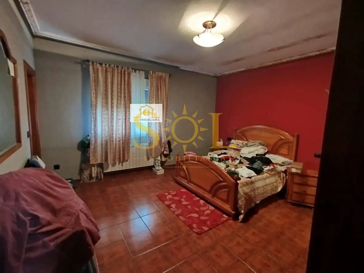 Habitación de Casa o chalet en venta en Quintana del Marco con Calefacción y Parquet