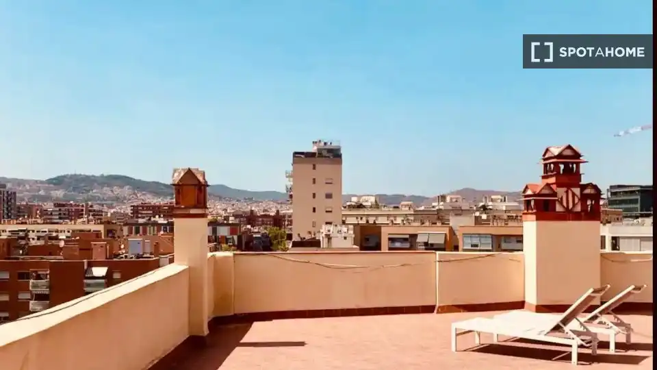 Terraza de Piso de alquiler en  Barcelona Capital con Aire acondicionado, Calefacción y Amueblado