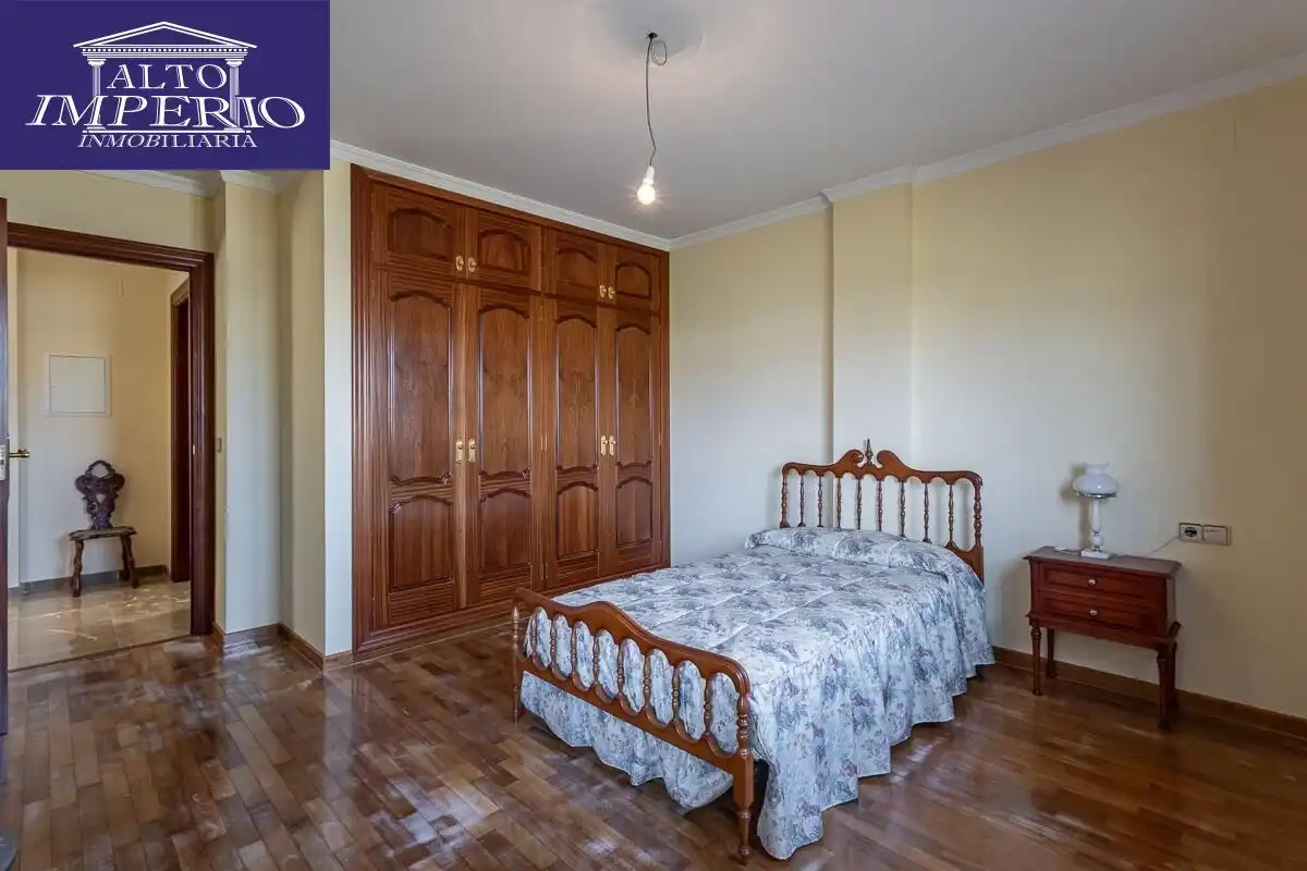 Casa con giardino in vendita a Calle MARIANA PINEDA, imagen 36