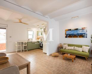 Exterior view of Attic to rent in  Barcelona Capital  with Air Conditioner, Heating and Terrace