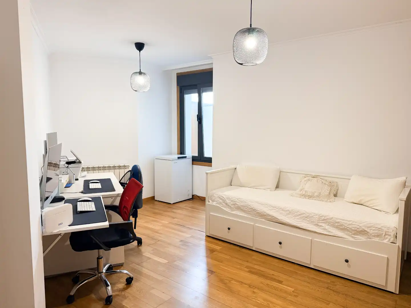 Habitación de Piso en venta en Vilagarcía de Arousa con Calefacción, Parquet y Terraza