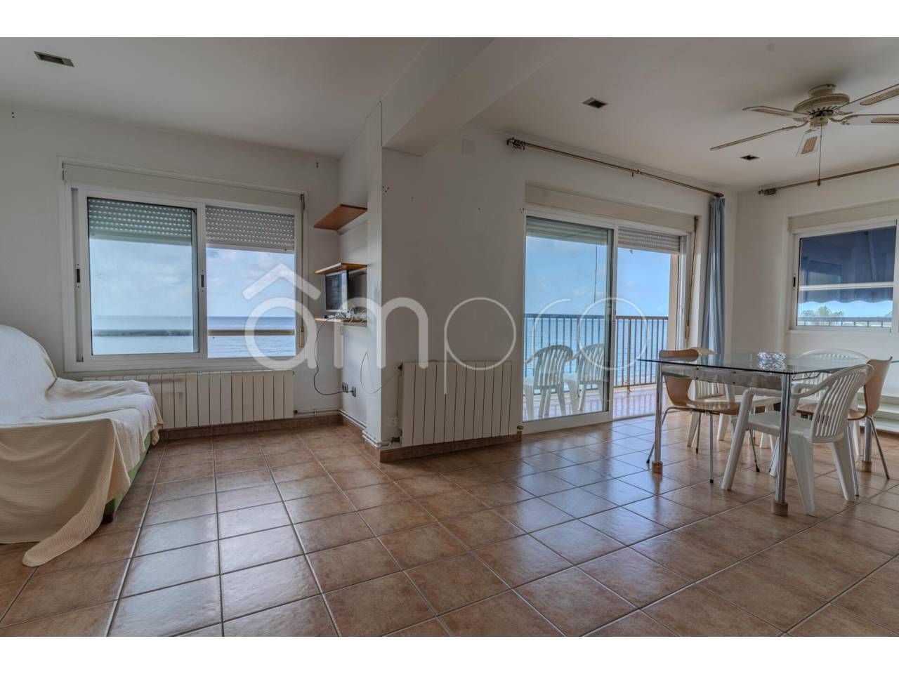 Living room of Flat for sale in Torredembarra  with Heating, Terrace and Balcony
