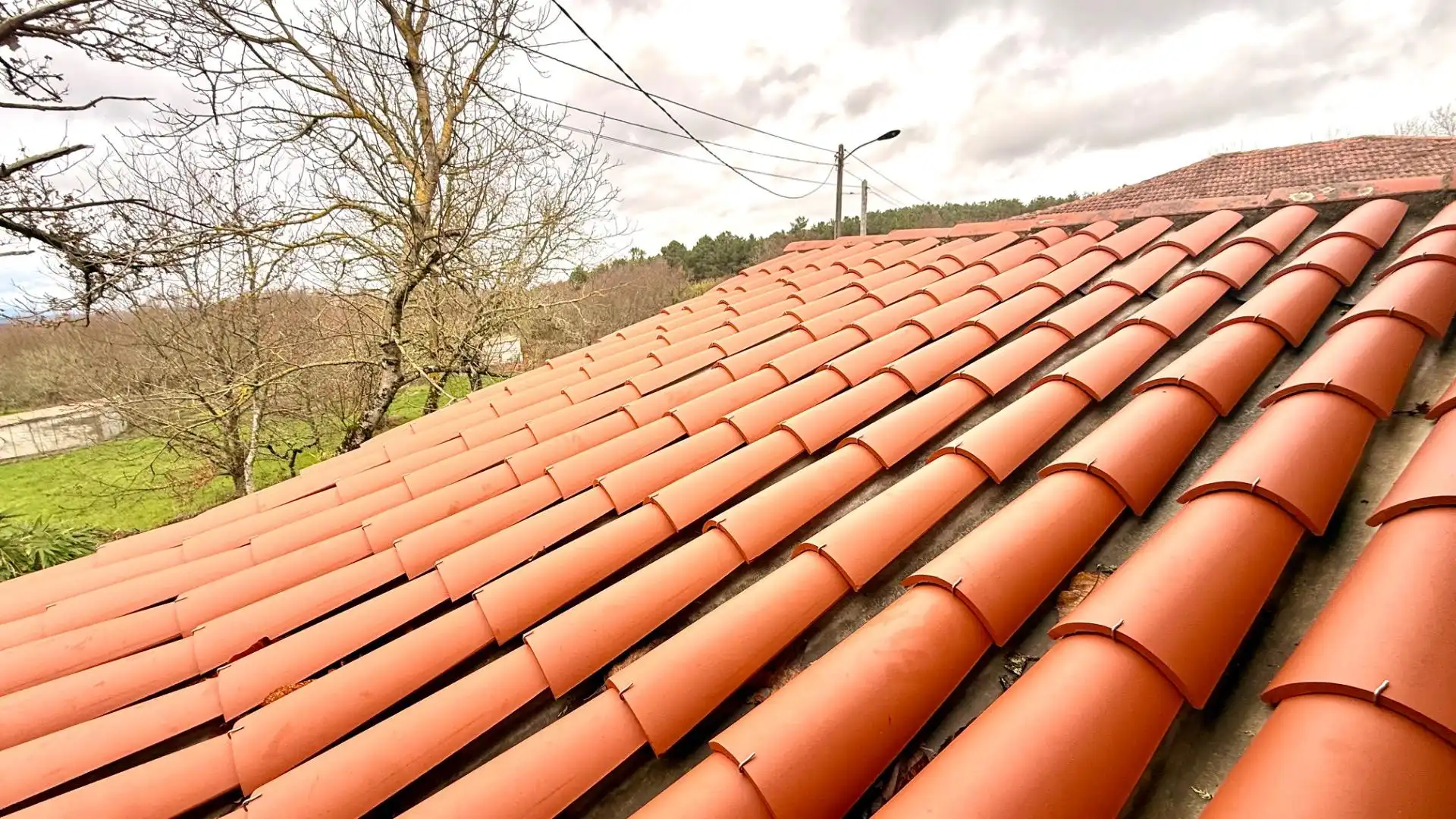 Vista exterior de Finca rústica en venda en A Merca   amb Jardí privat, Terrassa i Traster