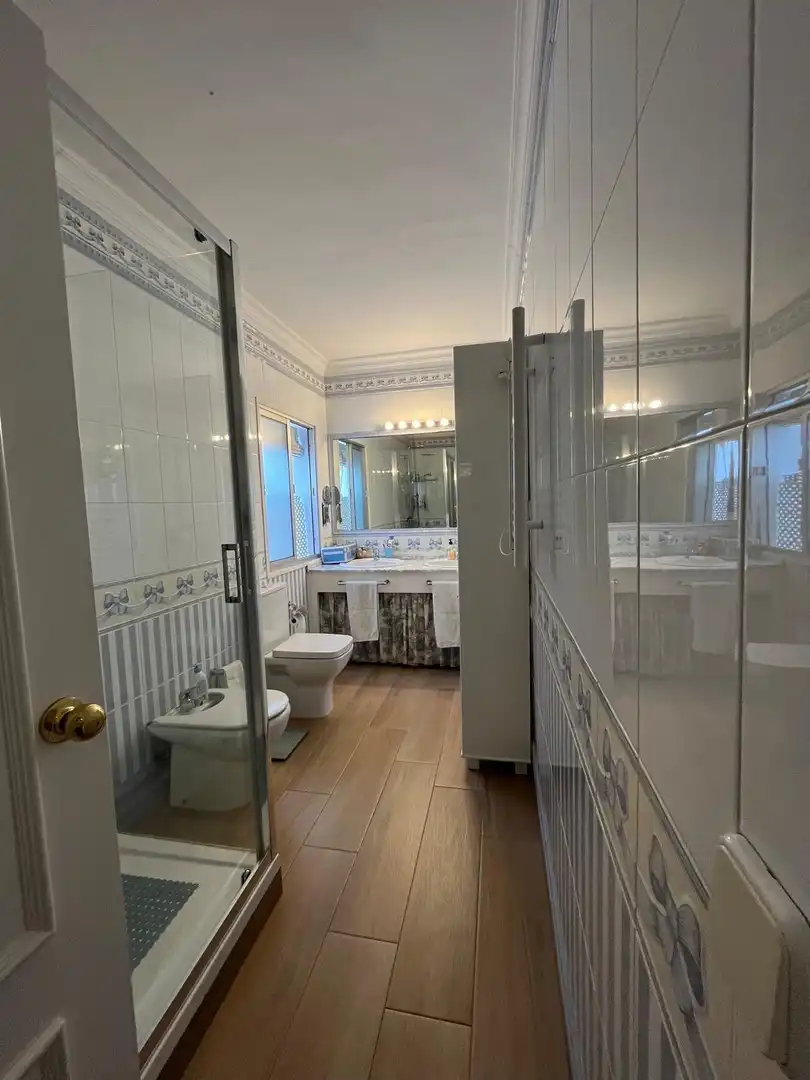 Bathroom of Flat for sale in El Viso del Alcor