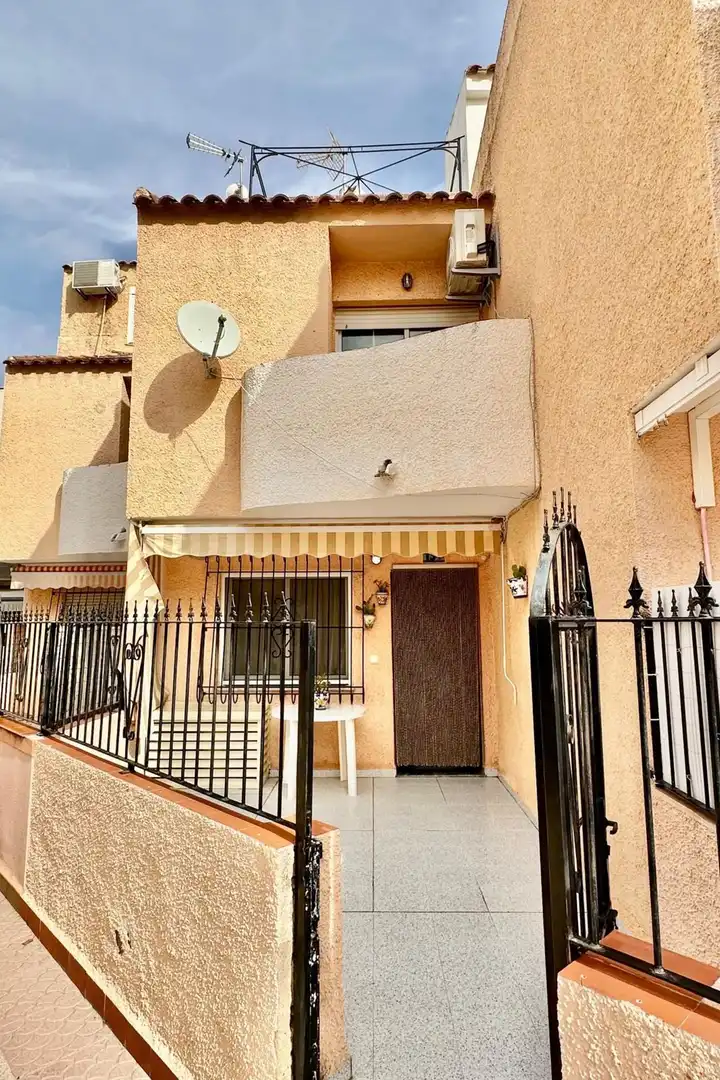 Adossat amb terrassa en venda a Los Narejos - Punta Calera, imagen 2