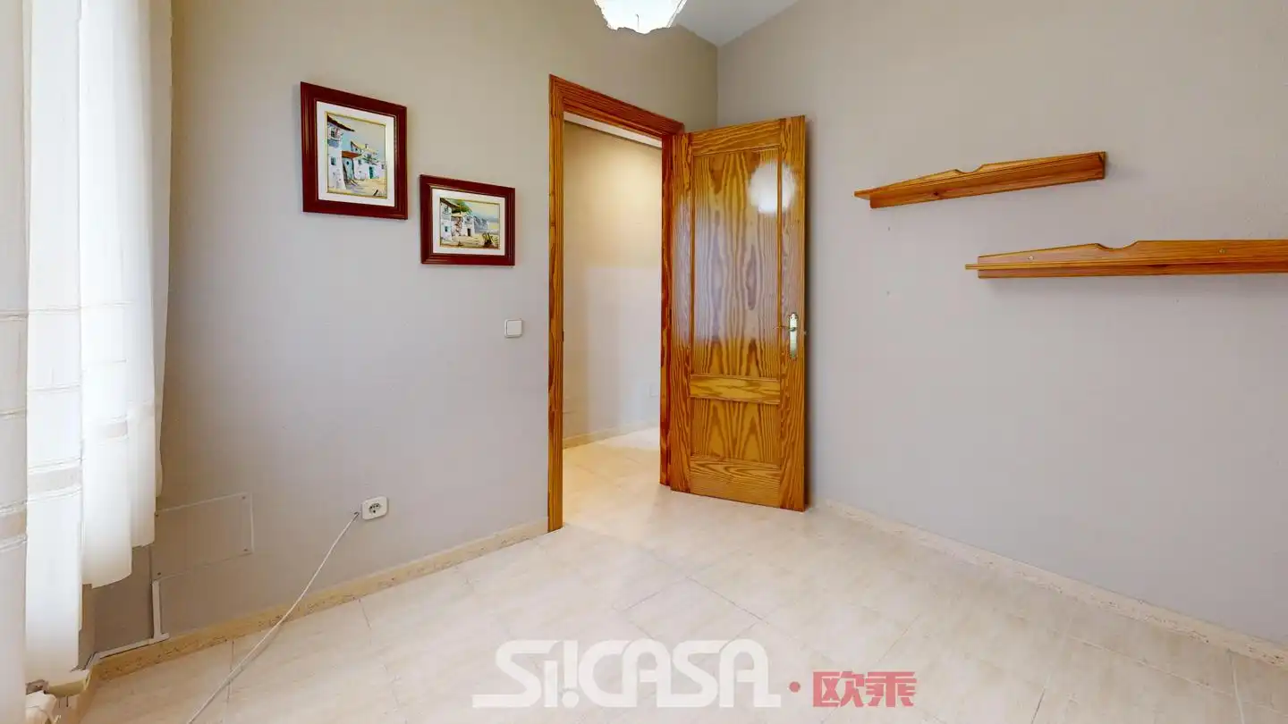 Bedroom of Detached homes for sale in Parla  with Air Conditioner, Heating and Private garden