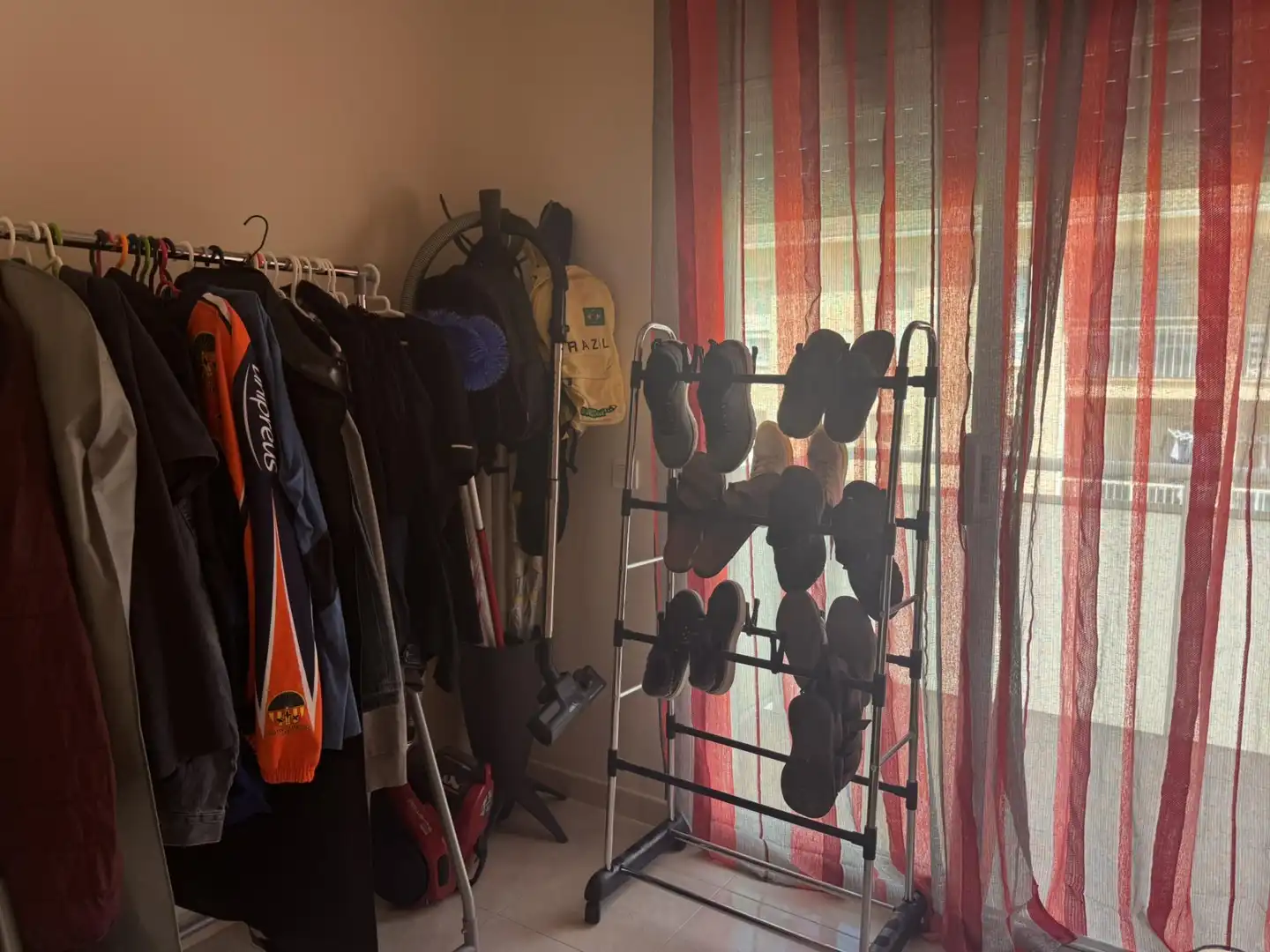 Schlafzimmer von Einfamilien-Reihenhaus zum Verkauf in Guissona mit Heizung, Privatgarten und Ofen