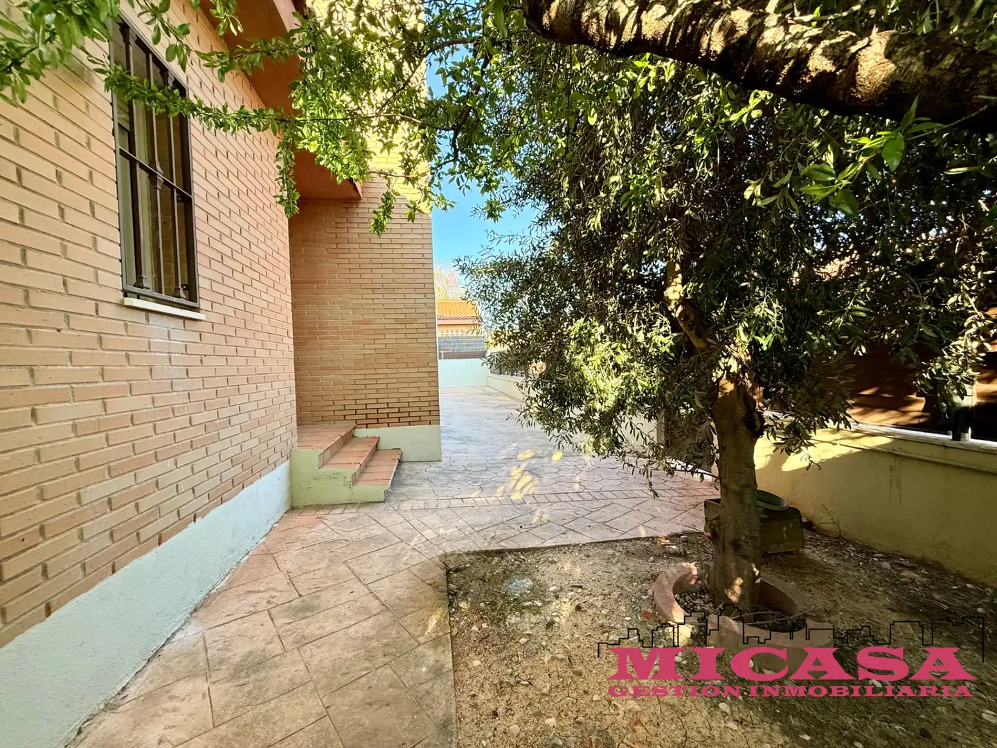Jardín de Casa adosada en venta en Illescas con Aire acondicionado, Calefacción y Jardín privado
