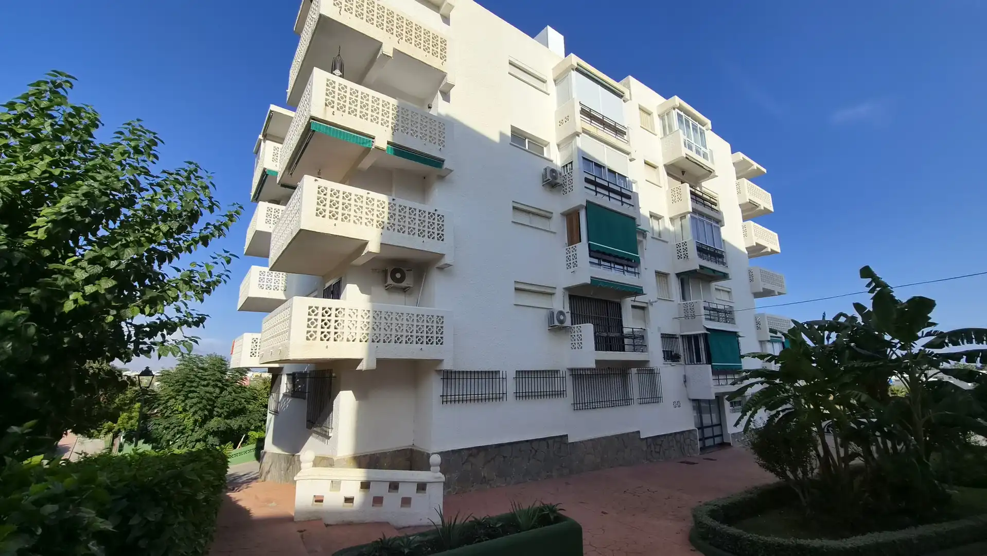 Exterior view of Ground floor for sale in Selwo