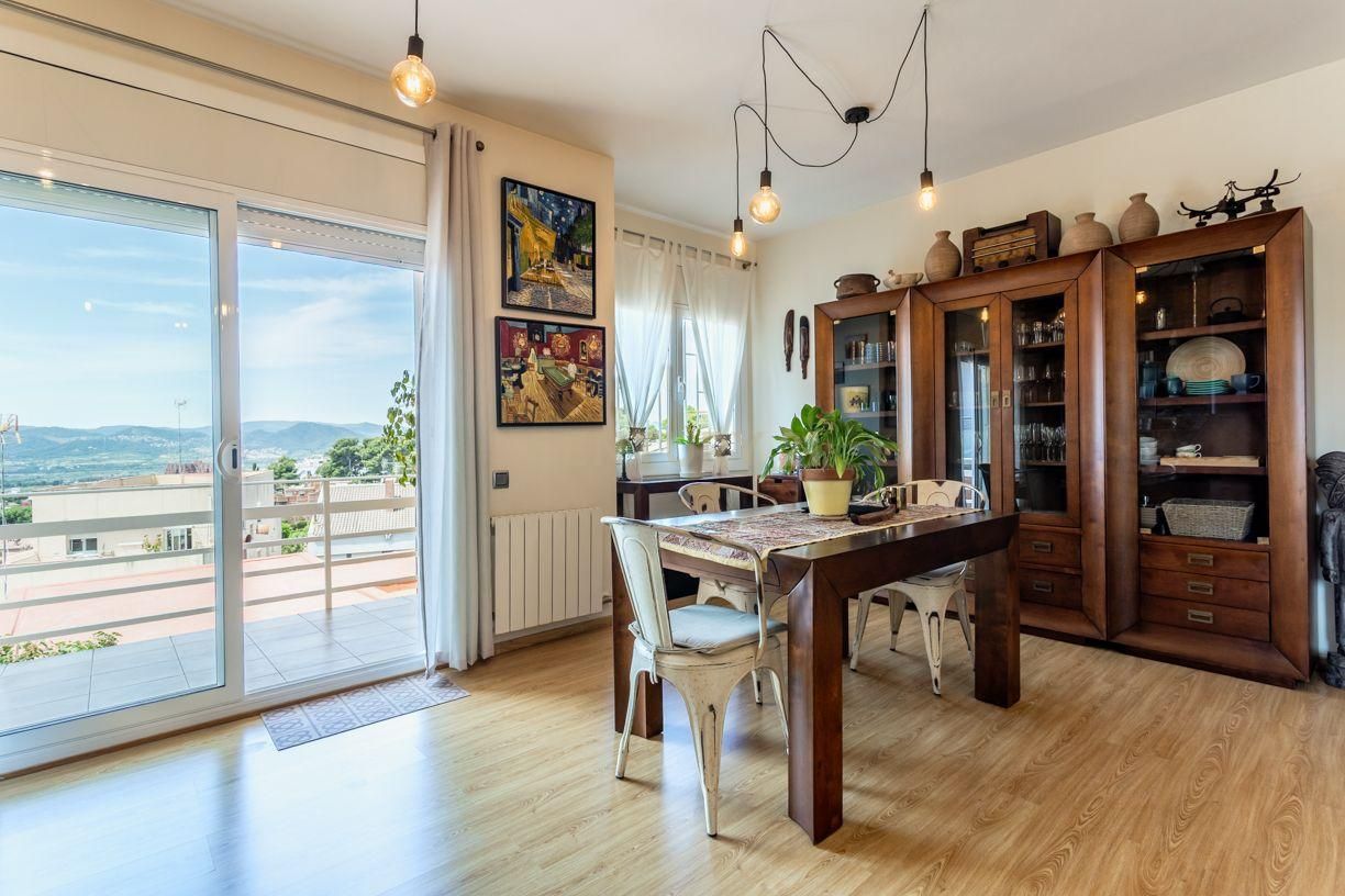 House or chalet for sale in Carrer Dos de Maig, Sant Just Desvern, Spain, -1, La Miranda - Can Candeler