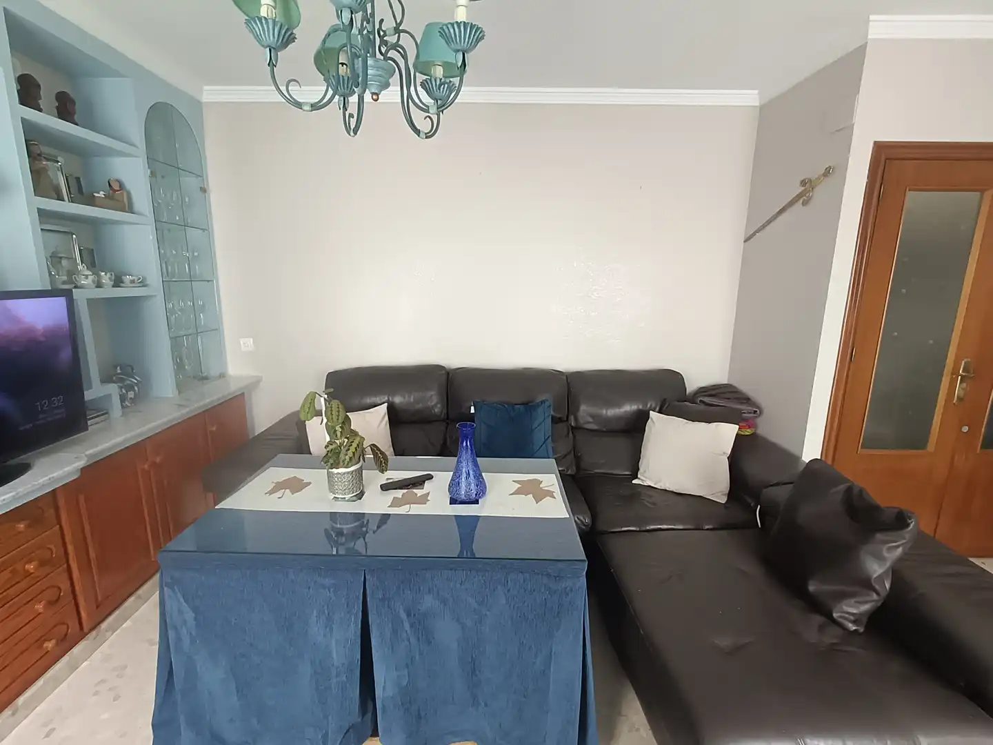 Sala d'estar de Pis en venda en Isla Cristina amb Aire condicionat, Moblat i Balcó