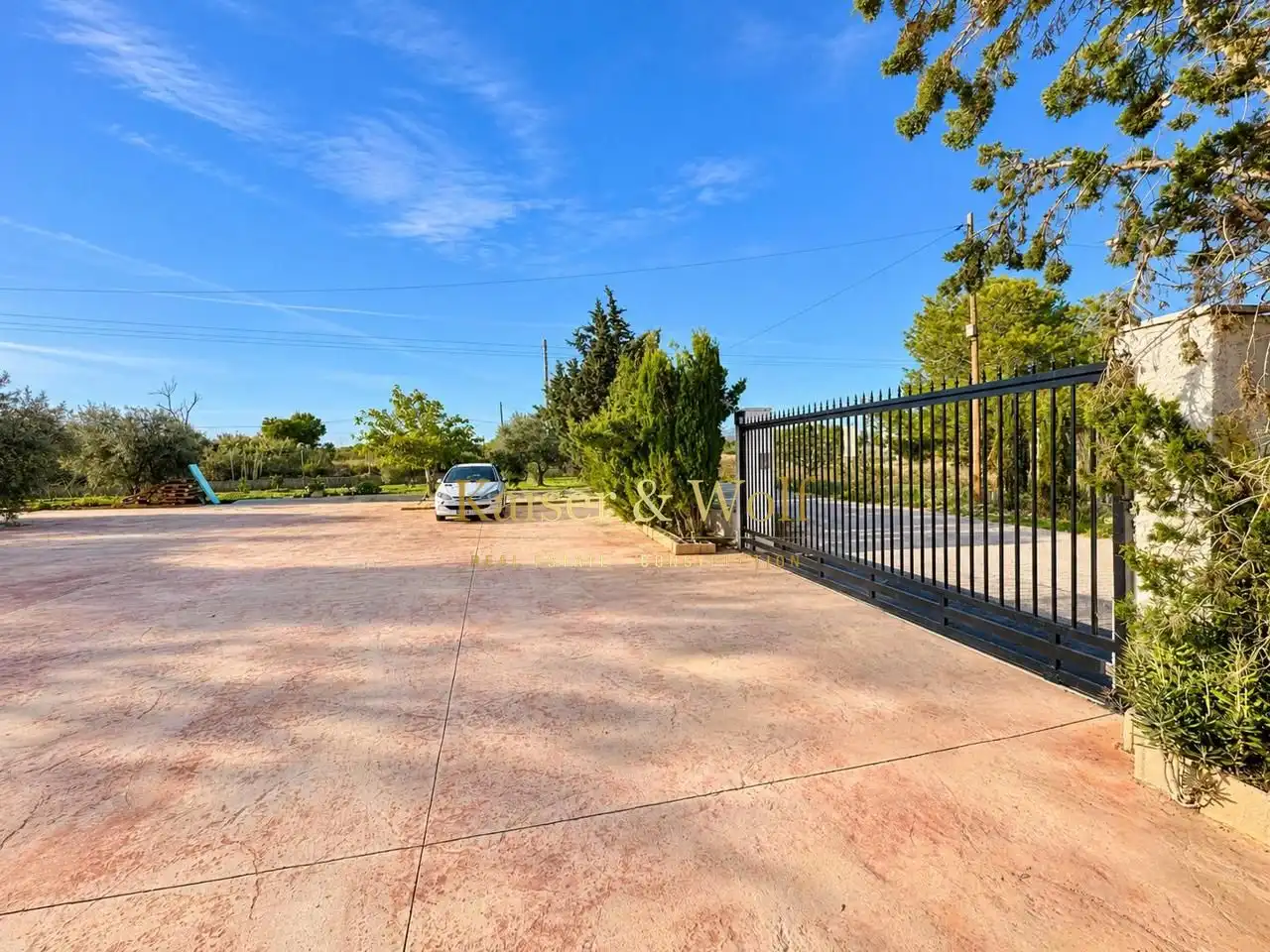 Vista exterior de Casa o chalet en venta en Elche / Elx con Aire acondicionado, Jardín privado y Piscina