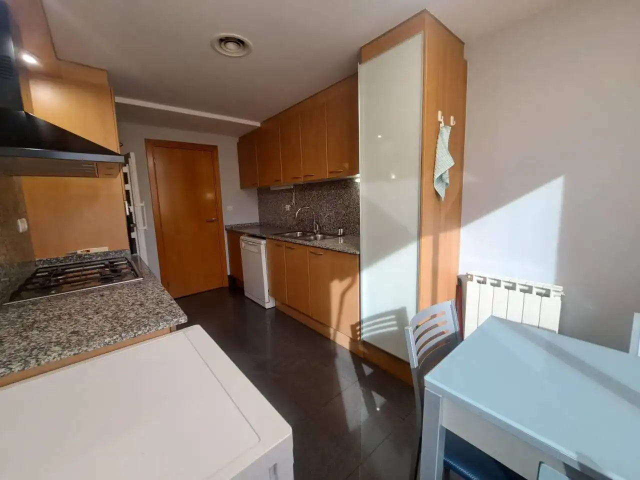 Cuina de Dúplex de lloguer en Sant Quirze del Vallès amb Aire condicionat, Calefacció i Parquet