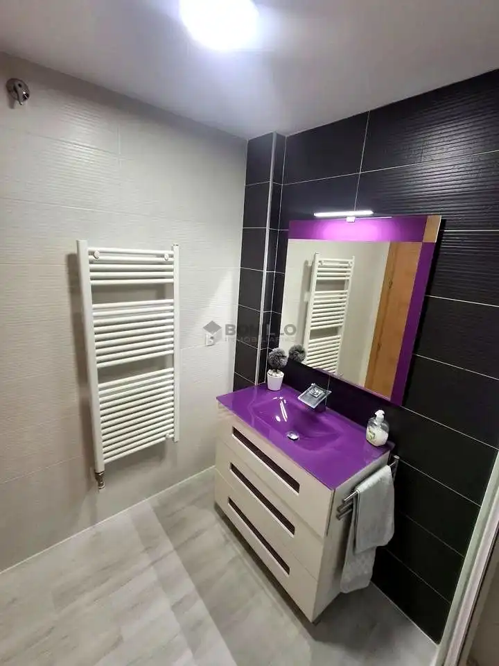 Bathroom of Duplexes for rent in Teruel  with Air Conditioner, Heating and Parquet flooring