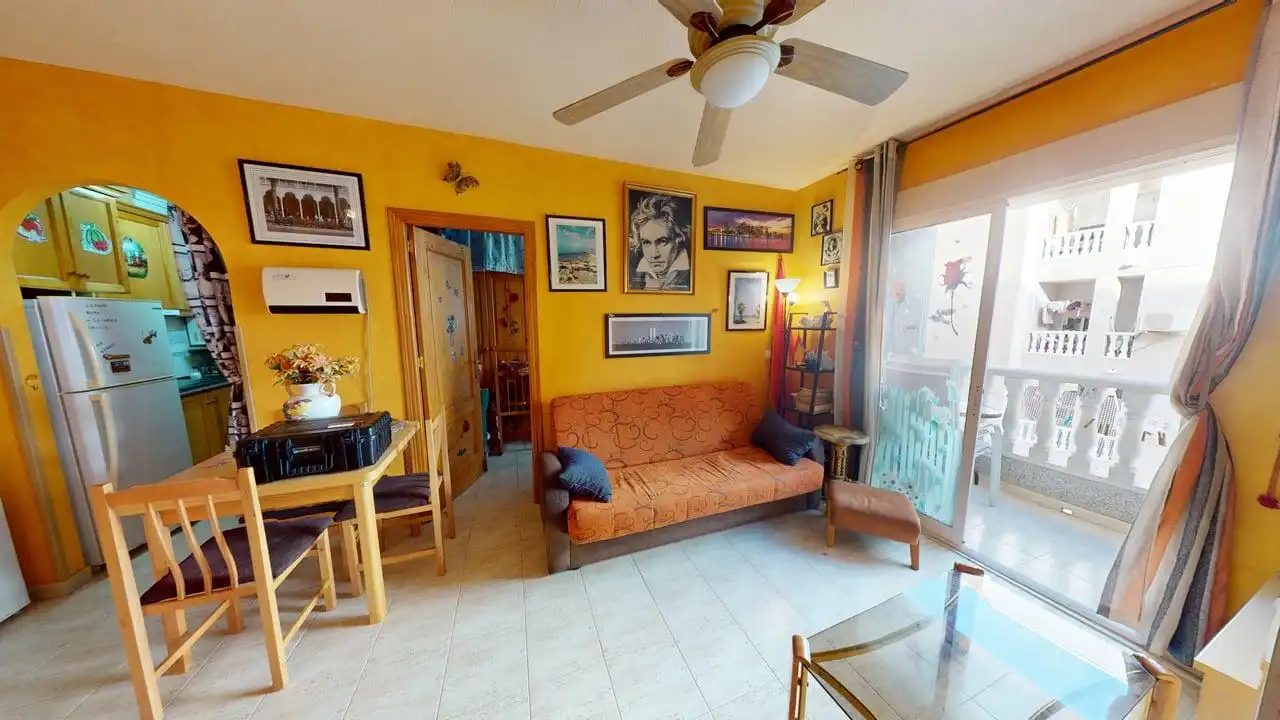 Piso con terraza en venta en Calle San Miguel de Salinas, imagen 5