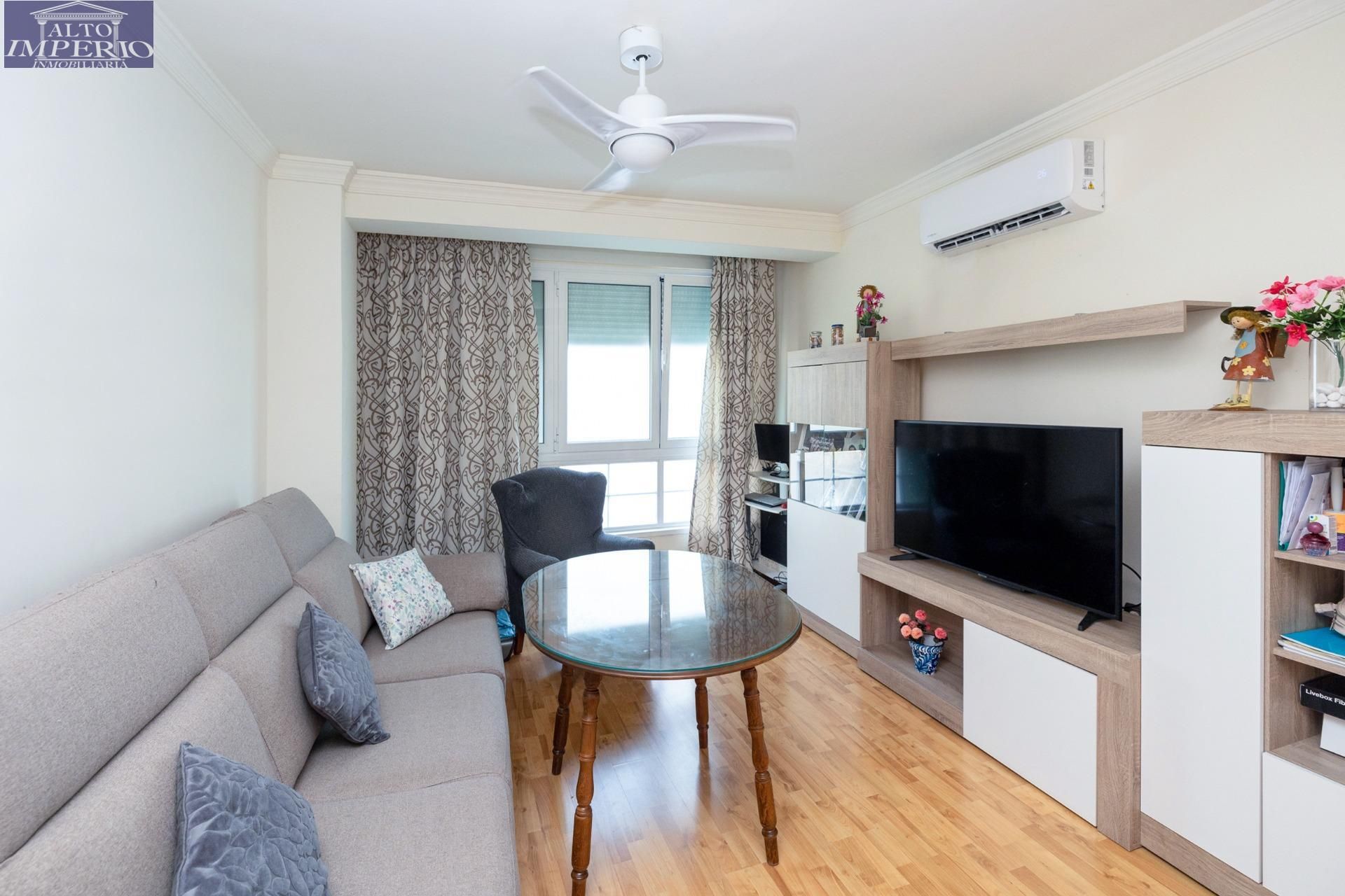 Single-family semi-detached for sale in Calle Calle Venezuela, 10, Barrio de Zaidín