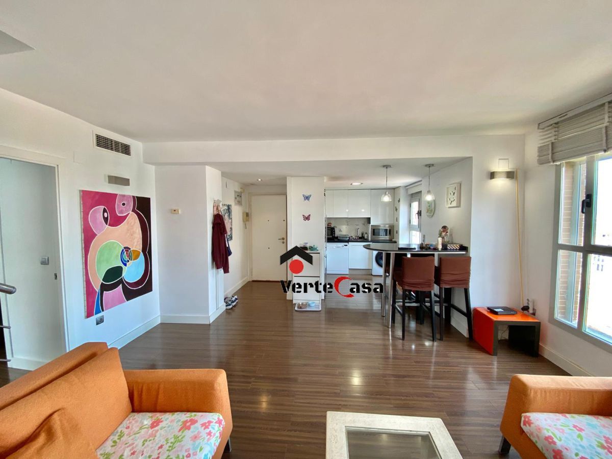 Exterior view of Duplex for sale in  Valencia Capital  with Air Conditioner, Heating and Parquet flooring