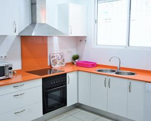Kitchen of Flat for sale in  Valencia Capital  with Air Conditioner, Heating and Terrace