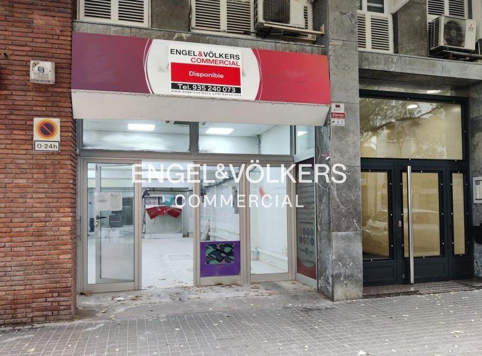 Premises for sale in  Barcelona Capital