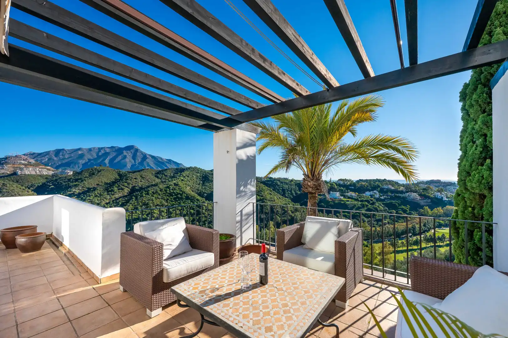 Apartment with pool to rent in La Quinta