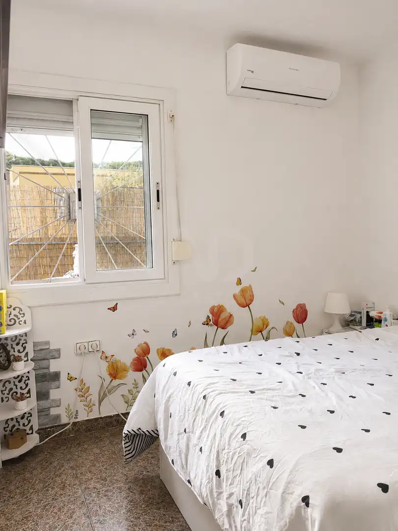 Dormitori de Àtic en venda en Montcada i Reixac amb Aire condicionat, Calefacció i Terrassa