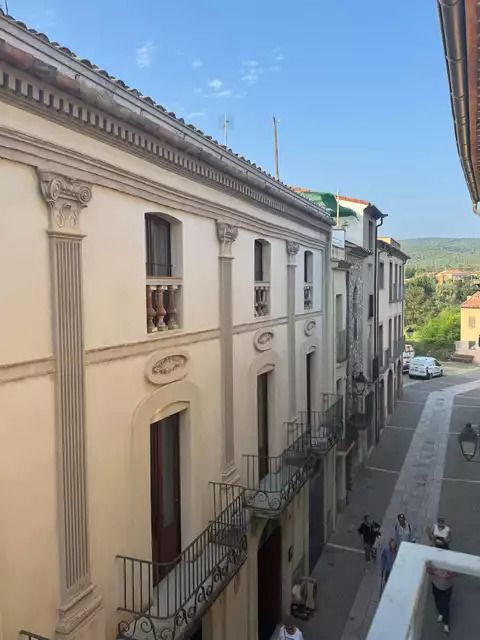 Vista exterior de Apartamento en venta en Besalú con Aire acondicionado, Calefacción y Amueblado
