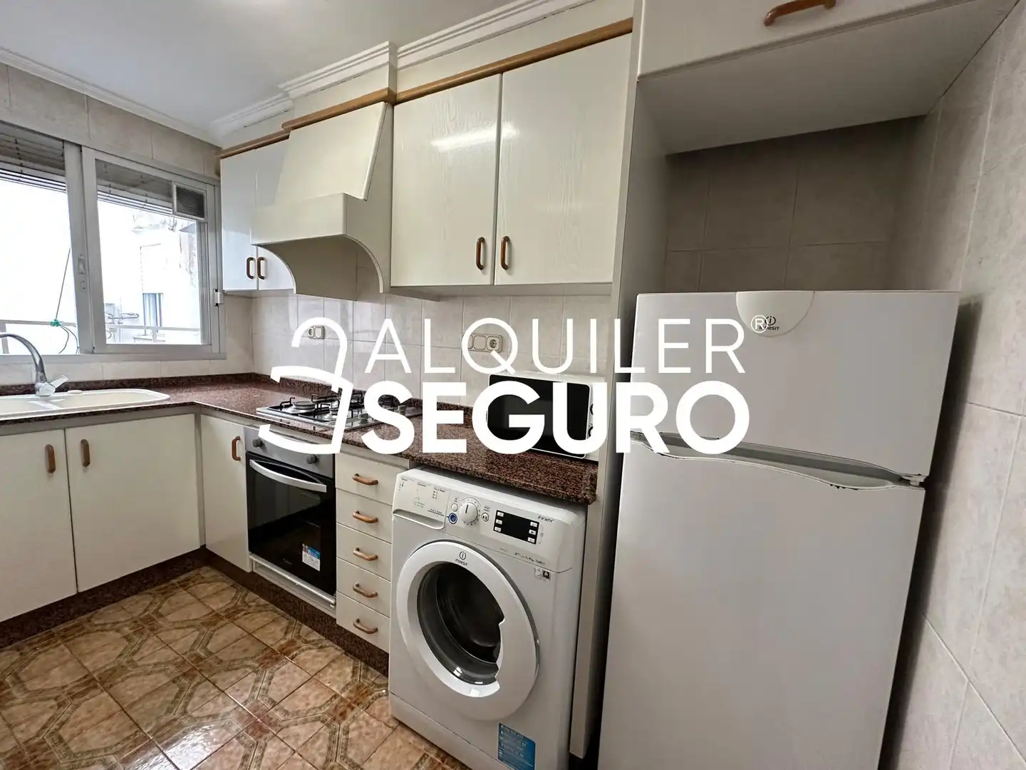 Kitchen of Flat for rent in Mislata  with Air Conditioner, Terrace and Furnished