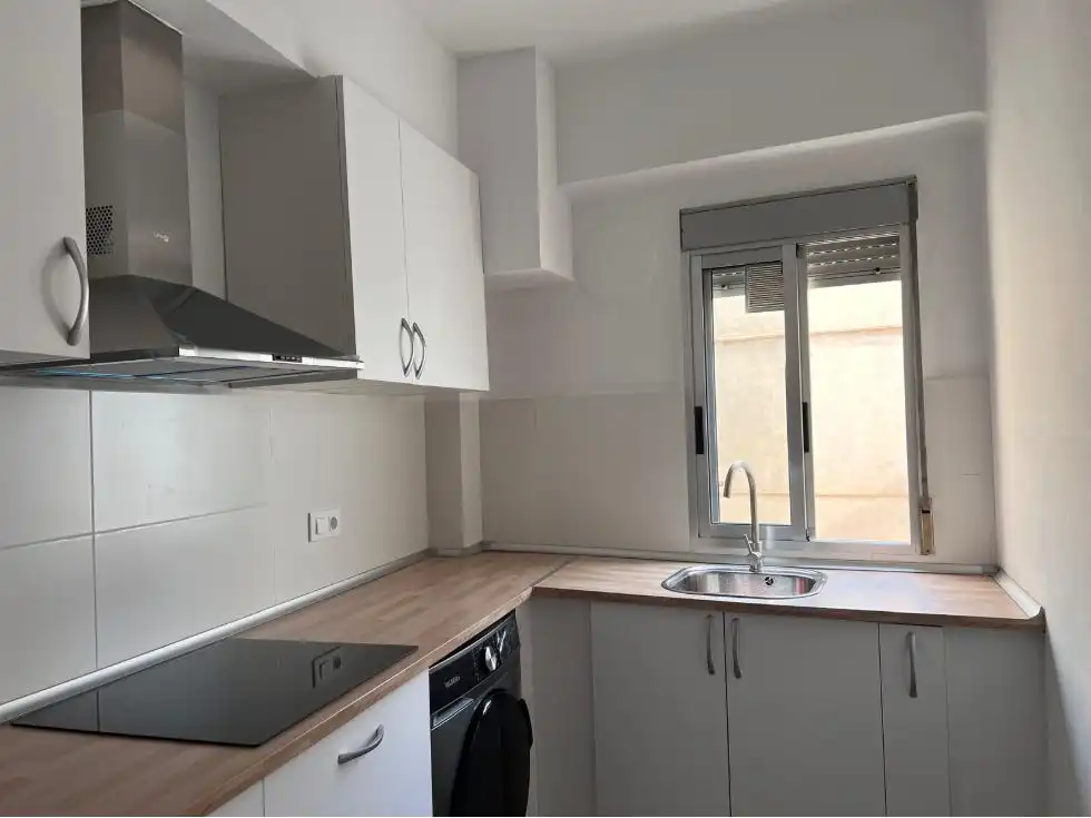 Cuina de Pis en venda en Aldaia amb Aire condicionat, Terrassa i Moblat