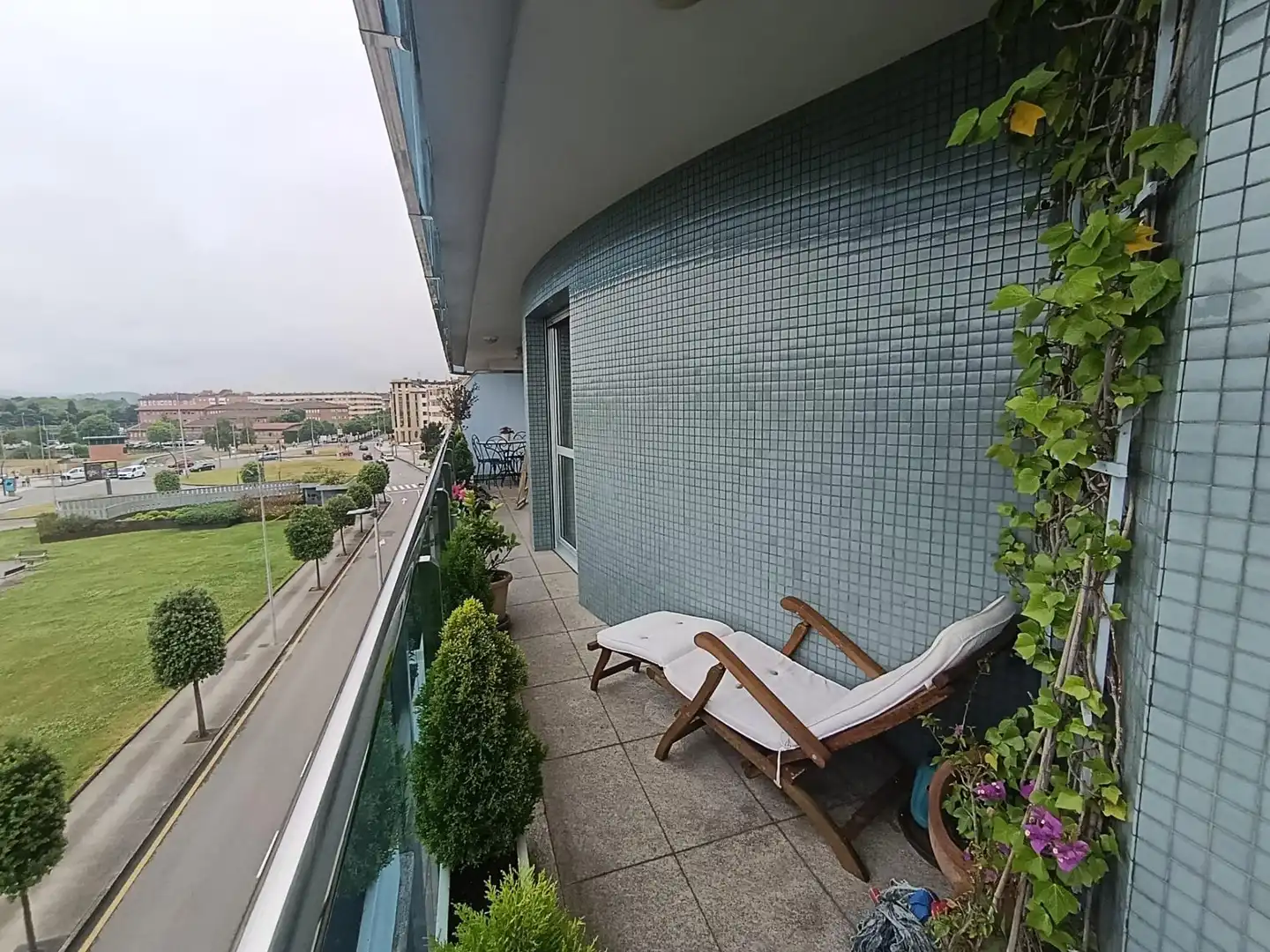 Terrassa de Pis en venda en Gijón  amb Calefacció, Terrassa i Traster
