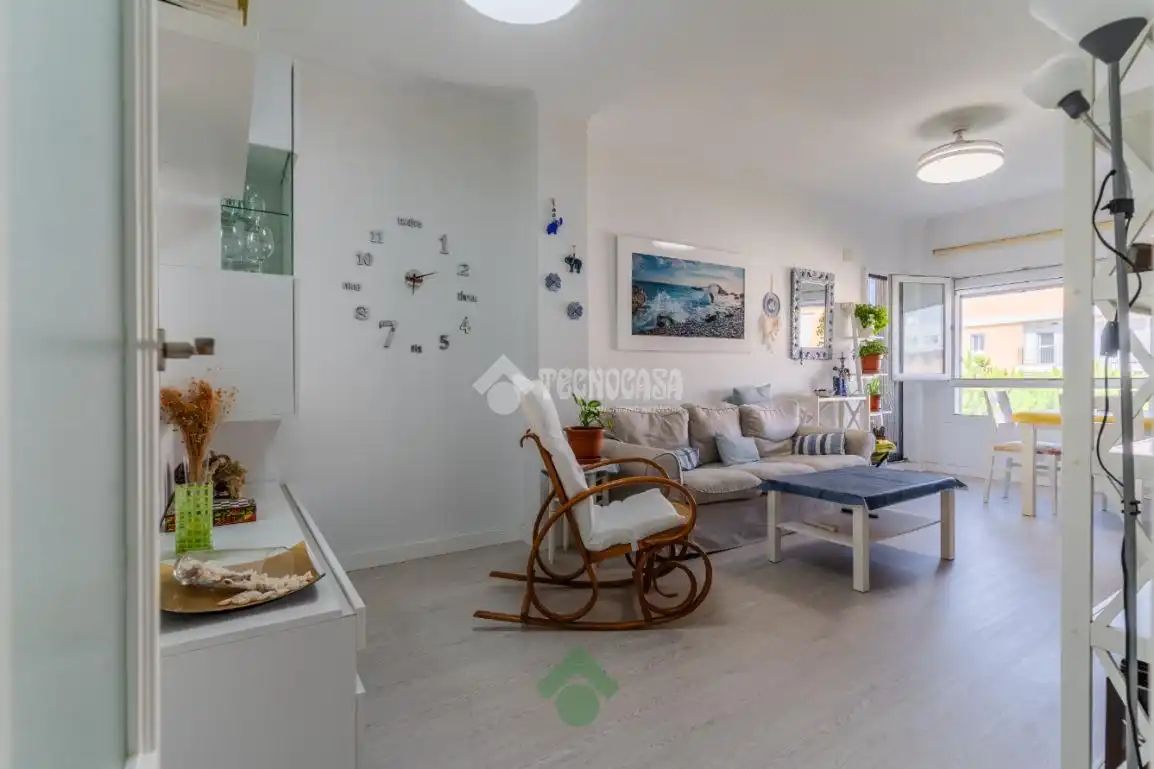 Sala de estar de Piso en venta en Puerto Real con Terraza y Trastero