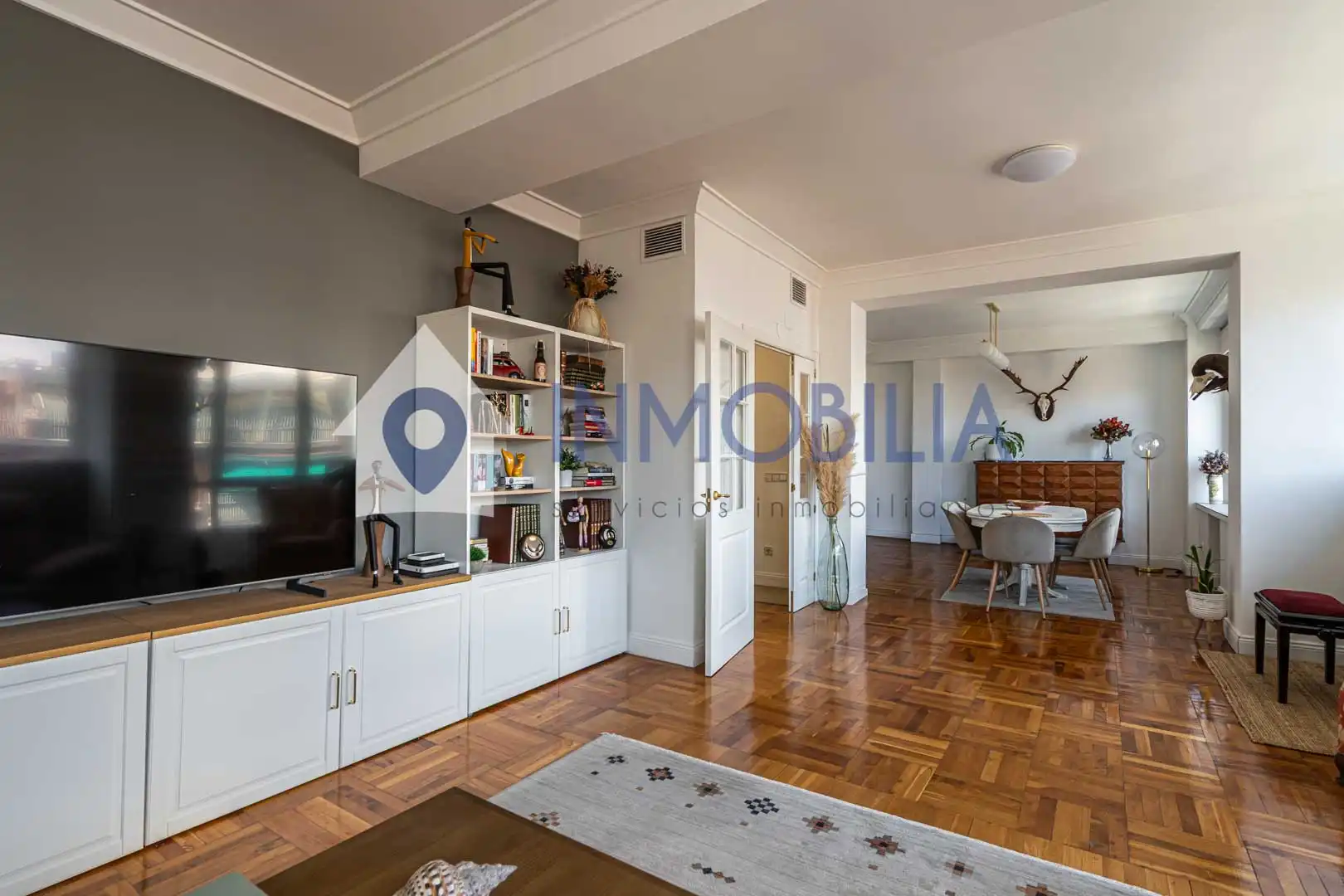 Flat with lift for sale in Calle de Cea Bermúdez, imagen 2