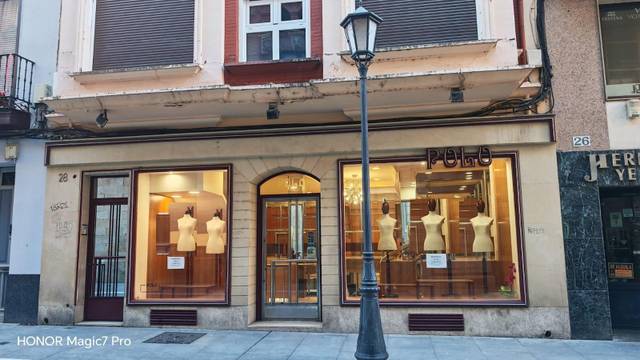 Local comercial en Alquiler en Casco Antiguo