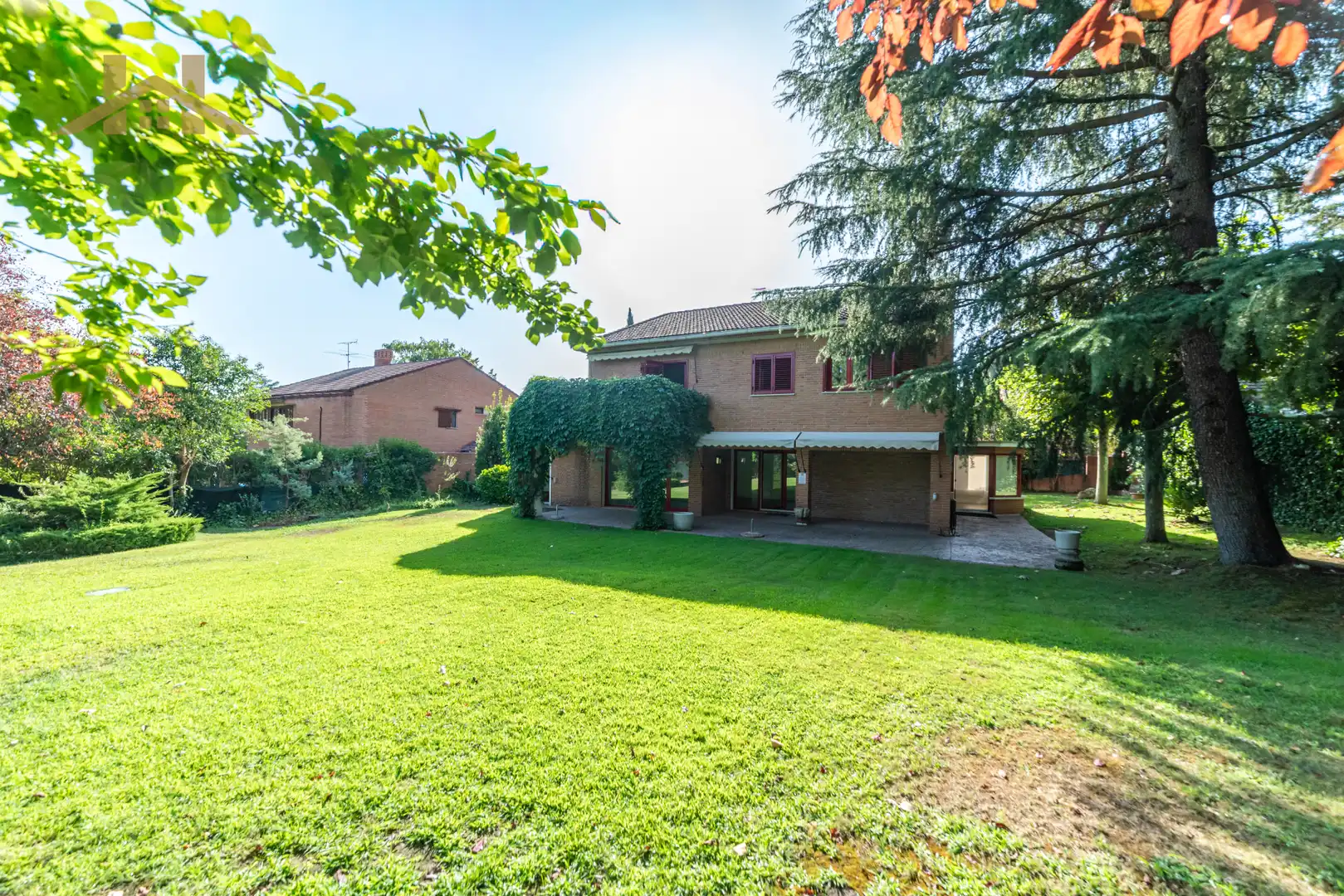 Jardí de Casa o xalet en venda en Majadahonda amb Calefacció, Parquet i Terrassa