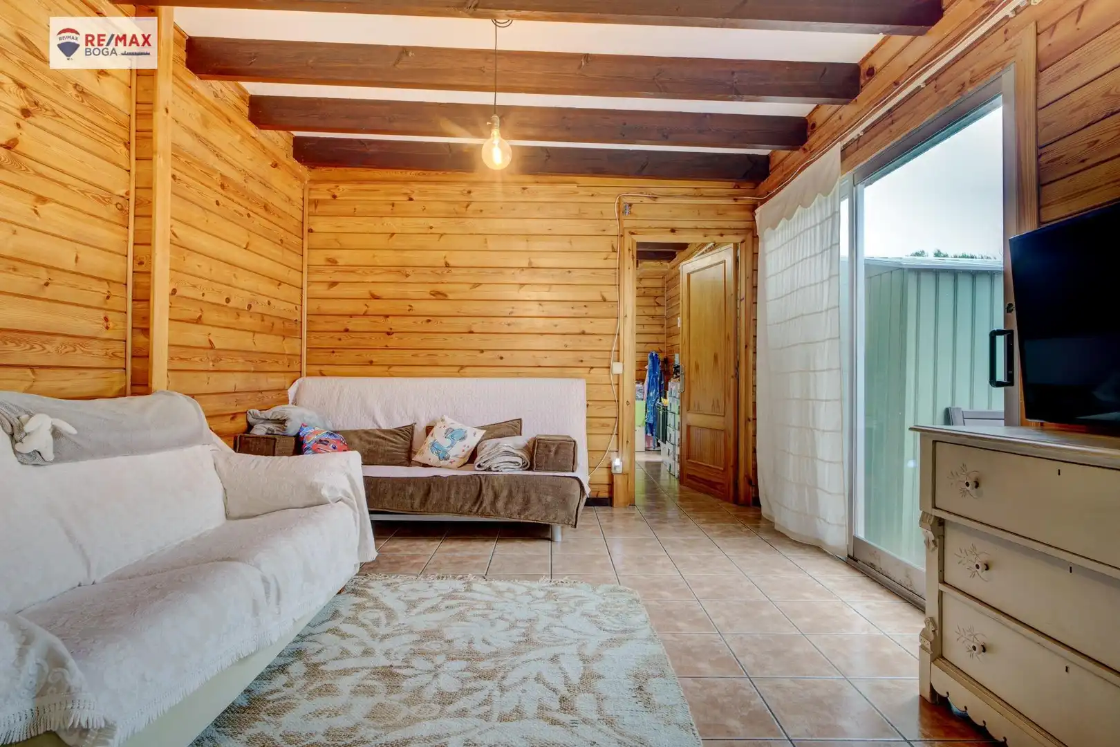 Sala de estar de Casa adosada en venta en Ayegui / Aiegi con Aire acondicionado, Jardín privado y Terraza