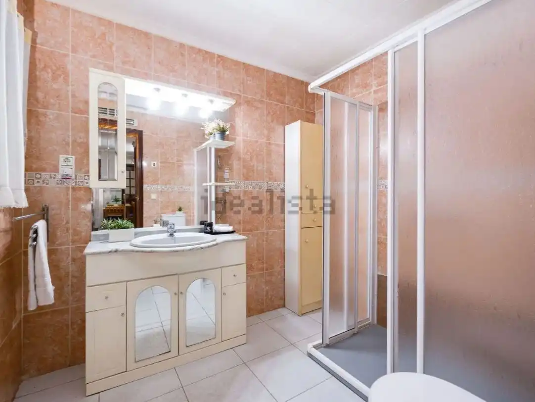 Baño de Casa o chalet en venta en Torrevieja con Aire acondicionado, Calefacción y Terraza