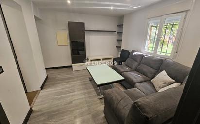 Apartment for sale in  Logroño