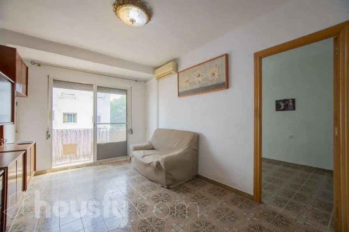 Bedroom of Flat for rent in Benetússer  with Air Conditioner, Furnished and Balcony