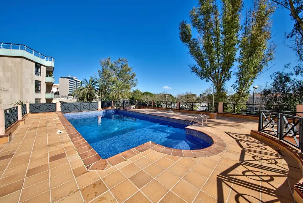 Apartament amb piscina en venda a Ponent, imagen 35