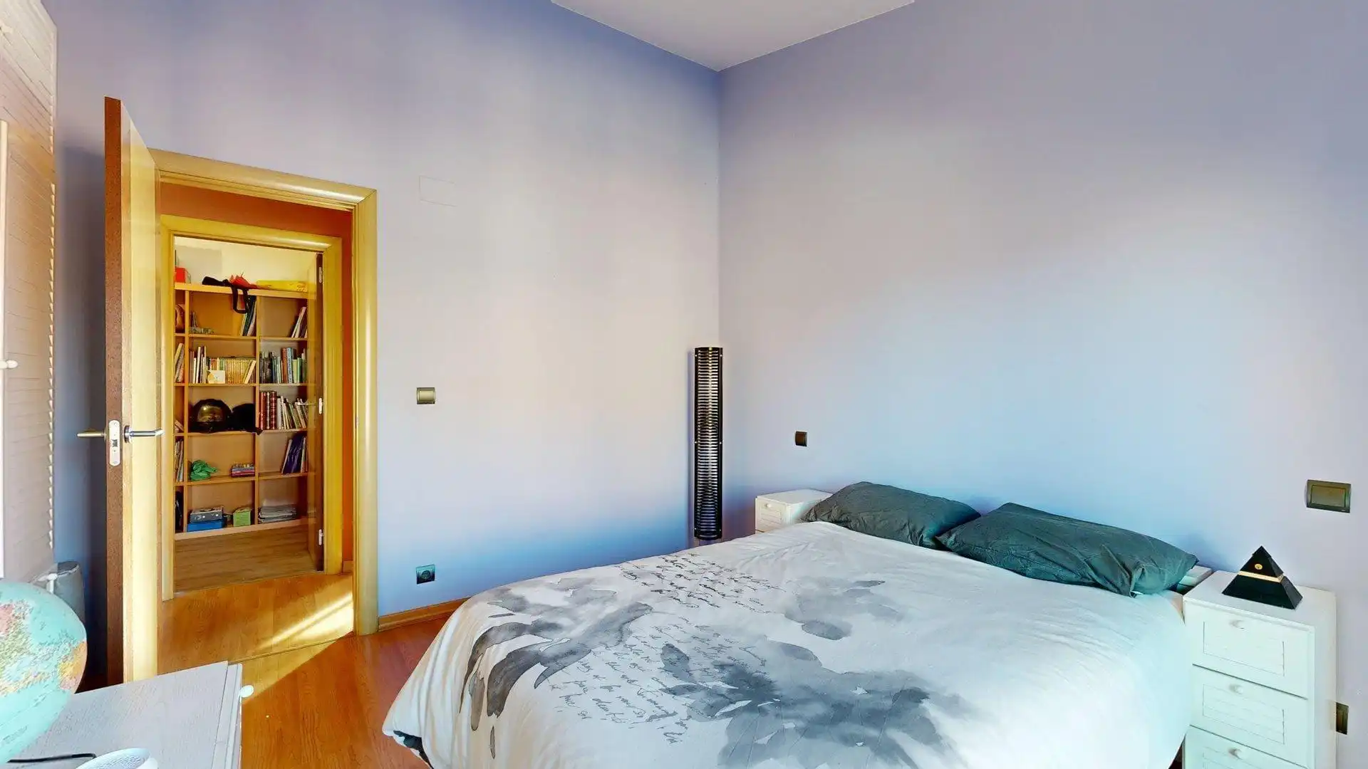 Schlafzimmer von Haus oder Chalet zum Verkauf in Nuez de Ebro mit Klimaanlage, Heizung und Privatgarten