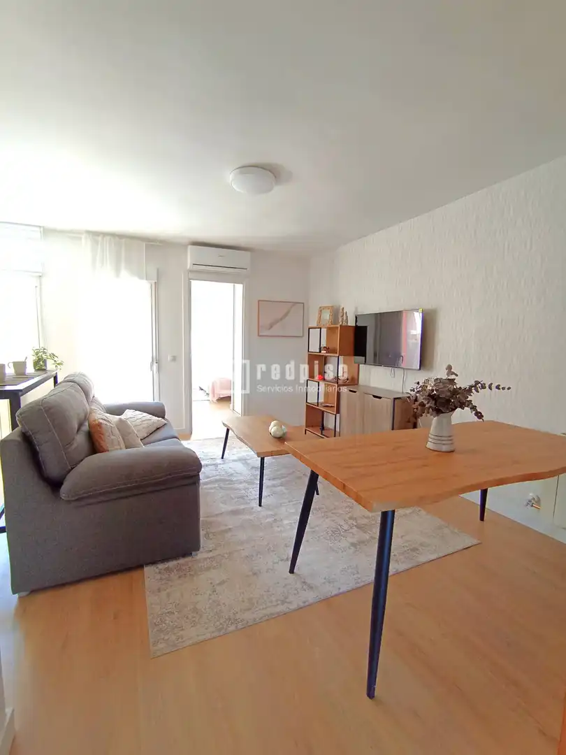 Schlafzimmer von Wohnung zum Verkauf in Madrid mit Klimaanlage, Heizung und Terrasse