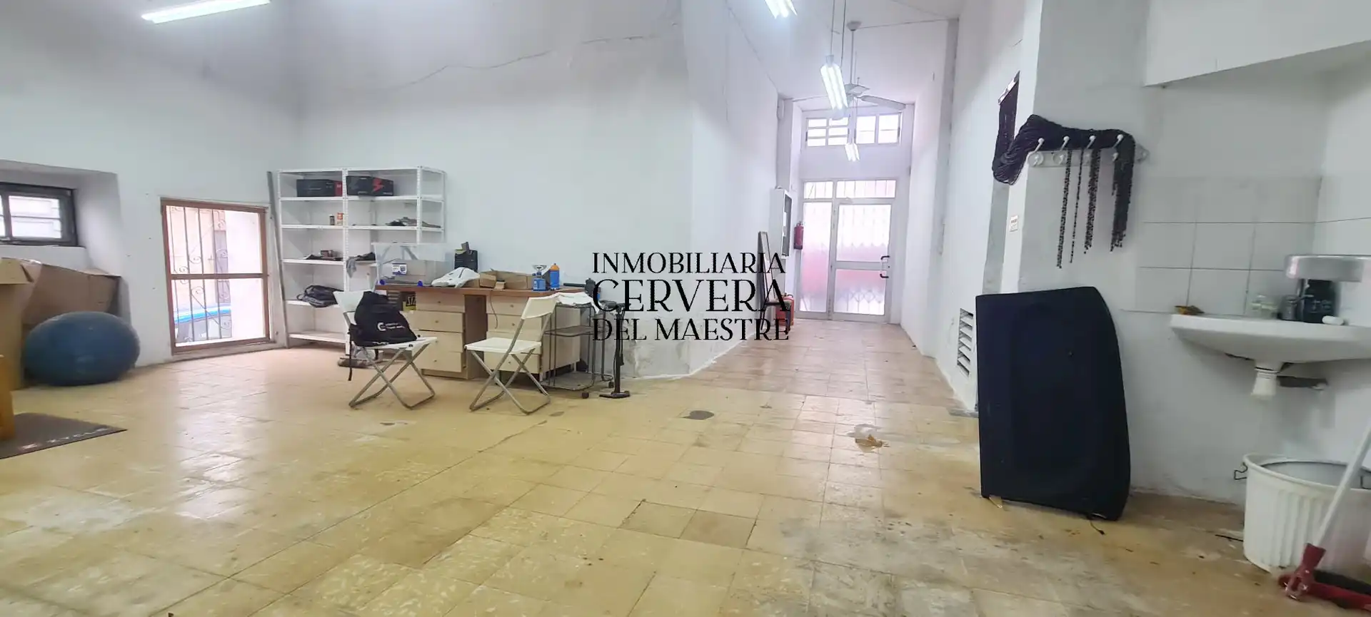 Casa adosada en venta en Cervera del Maestre