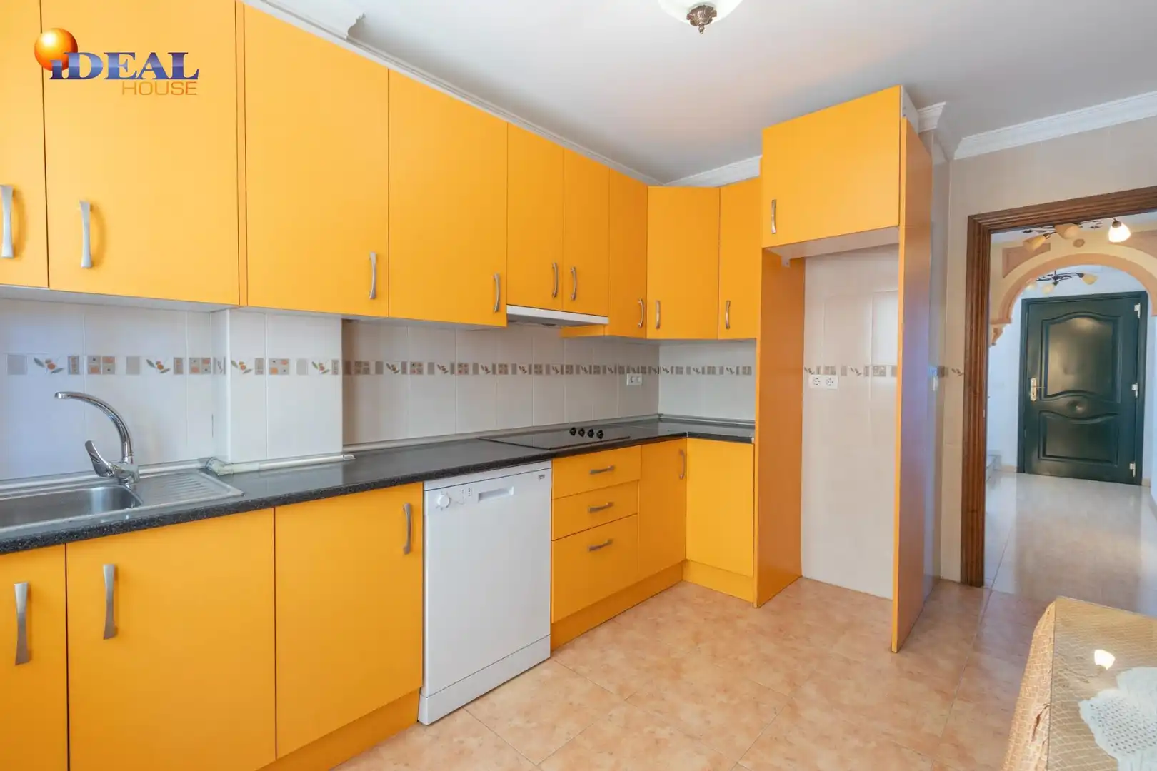 Adosado con terraza en venta en Calle FRANCISCO DE GOYA 6, imagen 9
