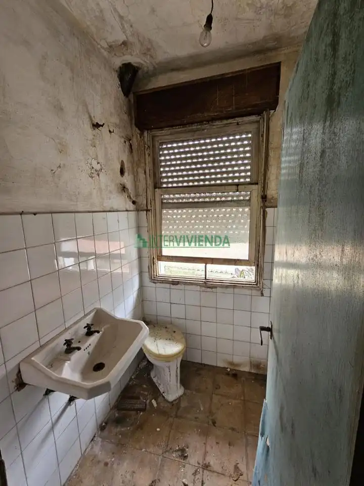 Baño de Piso en venta en Vigo 