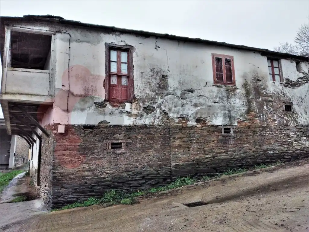 Casa o chalet en venta en O Incio